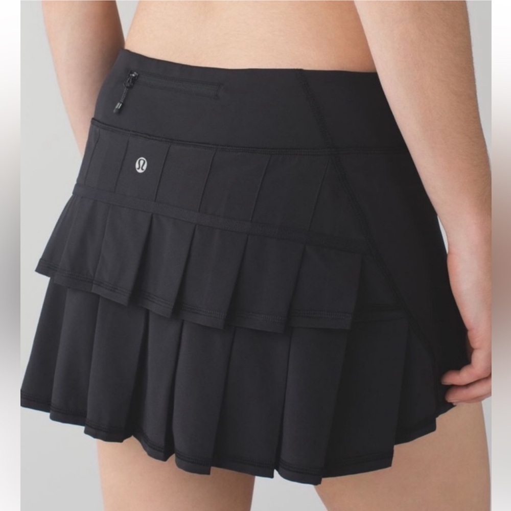 Lululemon Pace Setter black Skirt‎ 8 Athleisure workout yoga pickleball coastal